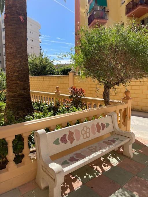 Soleado Y Luminoso Apartamento